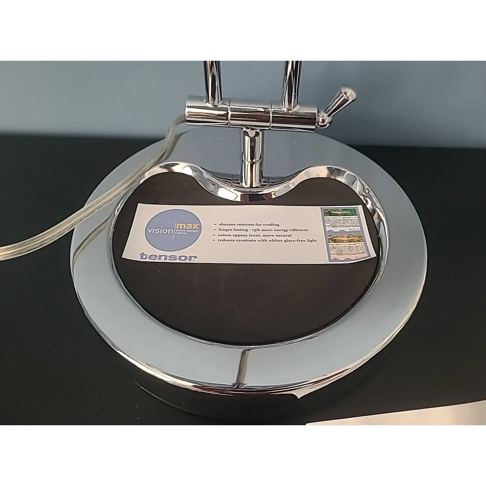 Tensor Full Spectrum Cosmetic Lamp With Magnifying 10X Mirror FSM 105